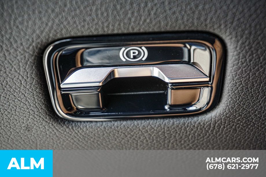 Used 2024 Black Mercedes-Benz S 580e image 46
