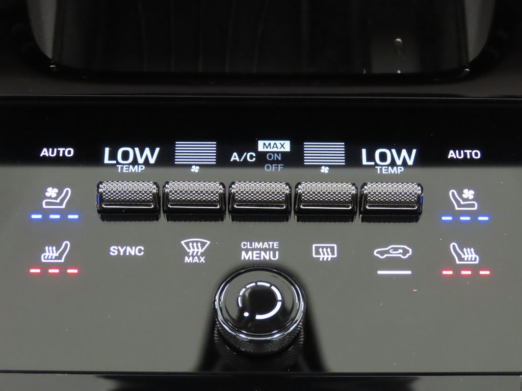 Thumbnail: 2025 Porsche Cayenne - 30