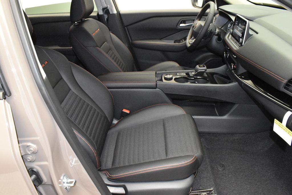 Thumbnail: 2026 Nissan Rogue - 23