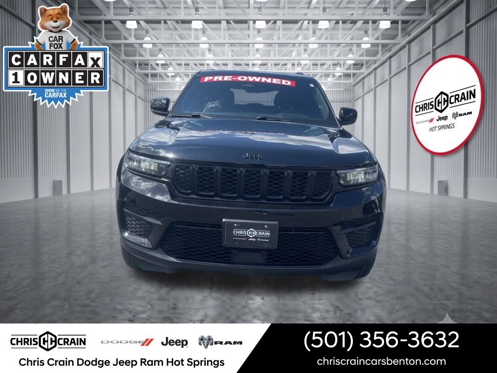 Diamond Black 2025 Jeep Grand Cherokee SUV / Crossover Four-Wheel Drive 8-Speed Automatic