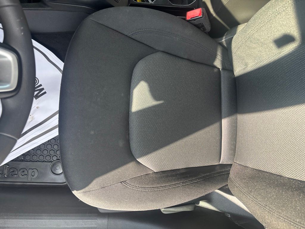 Used 2023 Jeep Renegade SUV