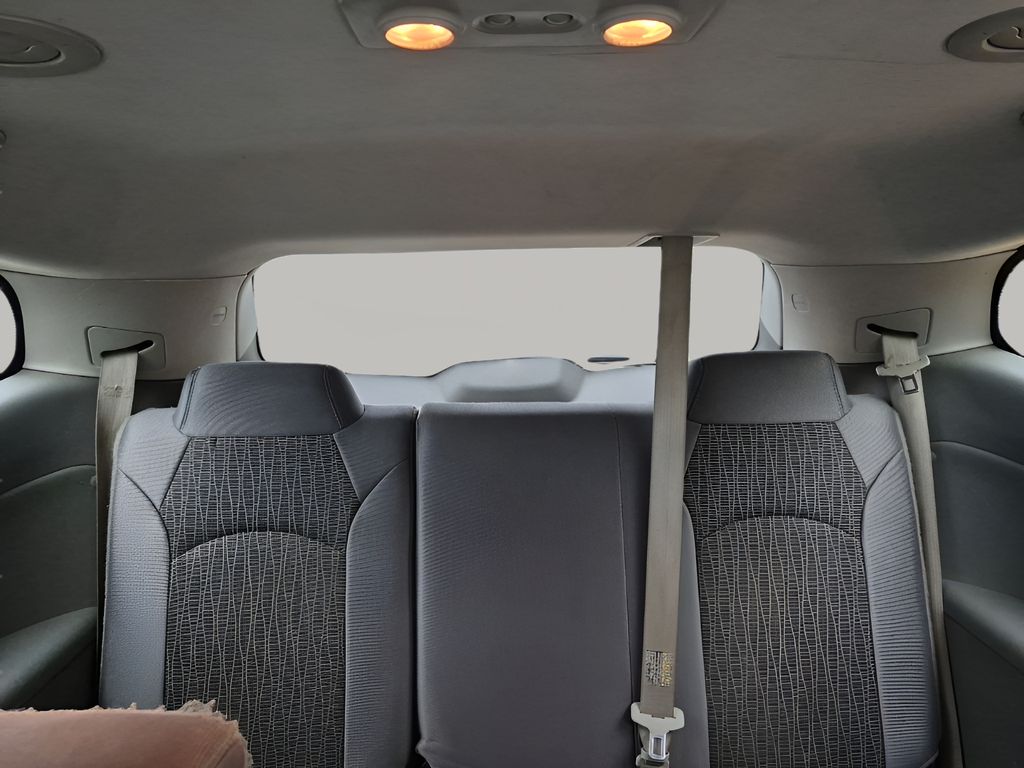 Used 2015 White Chevrolet LS image 26