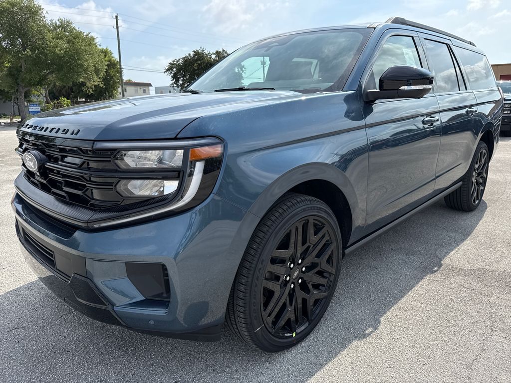 2027 Ford Expedition Max Platinum 4X4 SUV