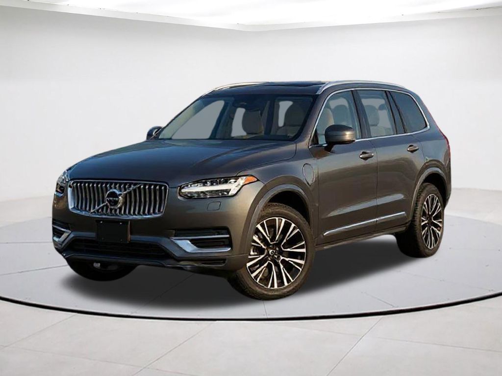 2025 Volvo XC90 T8 Recharge Plus Bright 7-Seat 4WD's photo
