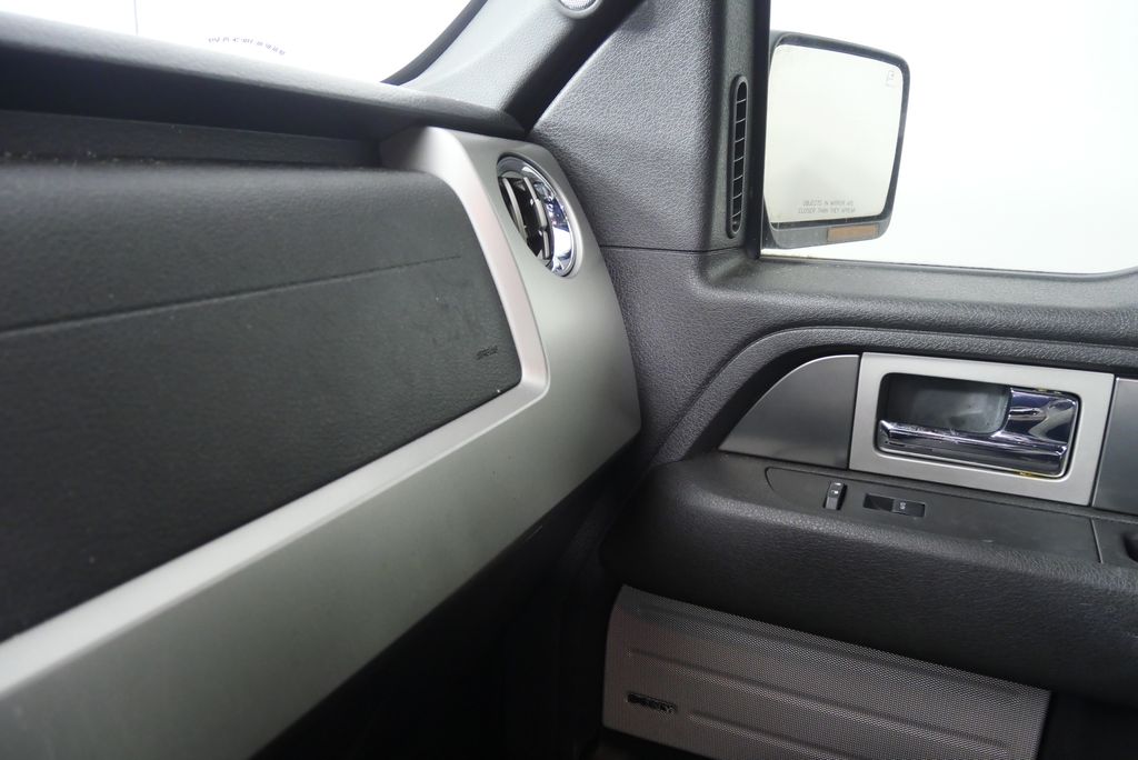 2013 Ford F-150 FX4 29