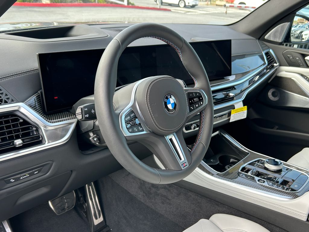 Thumbnail: 2026 BMW X5 - 13