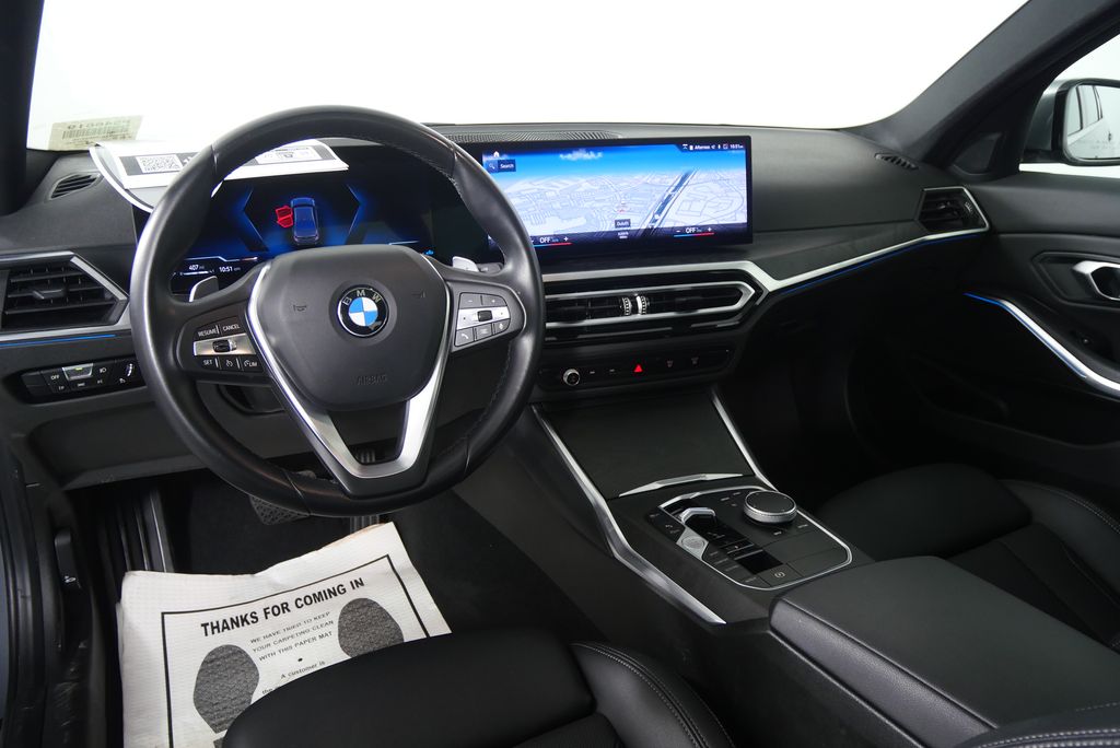 Thumbnail: 2024 BMW 3 Series - 19
