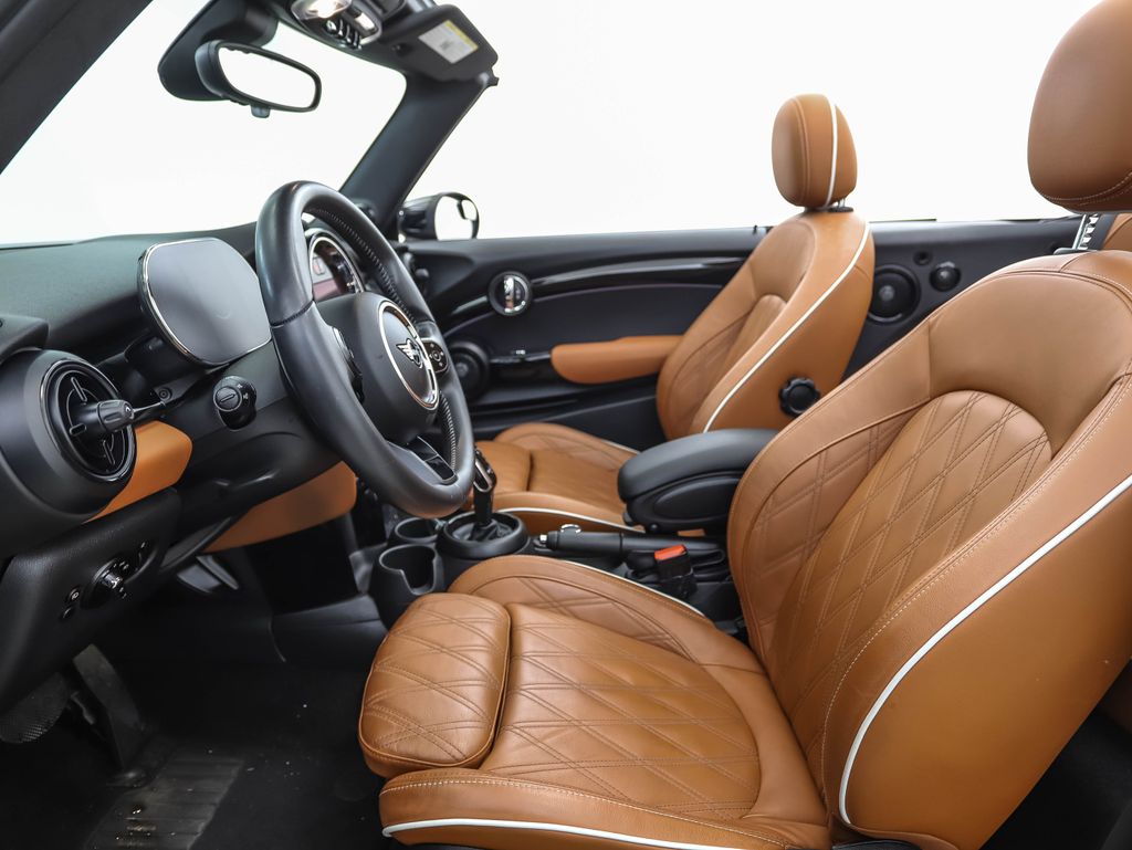 Thumbnail: 2023 MINI Cooper - 11