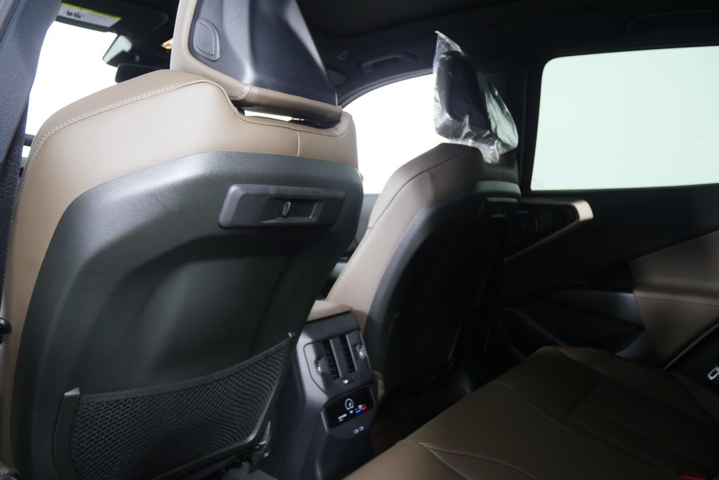 Thumbnail: 2025 BMW X3 - 16