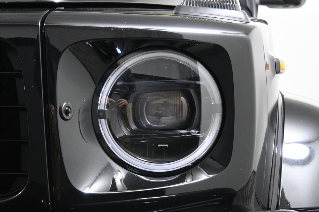 Thumbnail: 2023 Mercedes-Benz G-Class - 10
