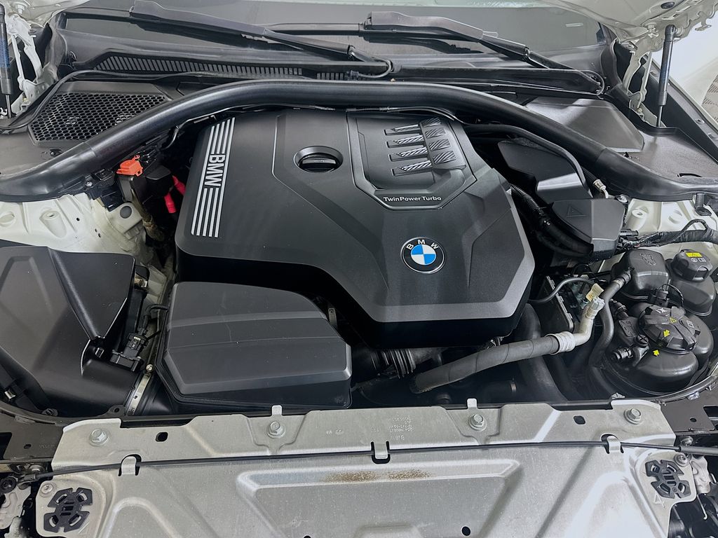 Thumbnail: 2021 BMW 3 Series - 31