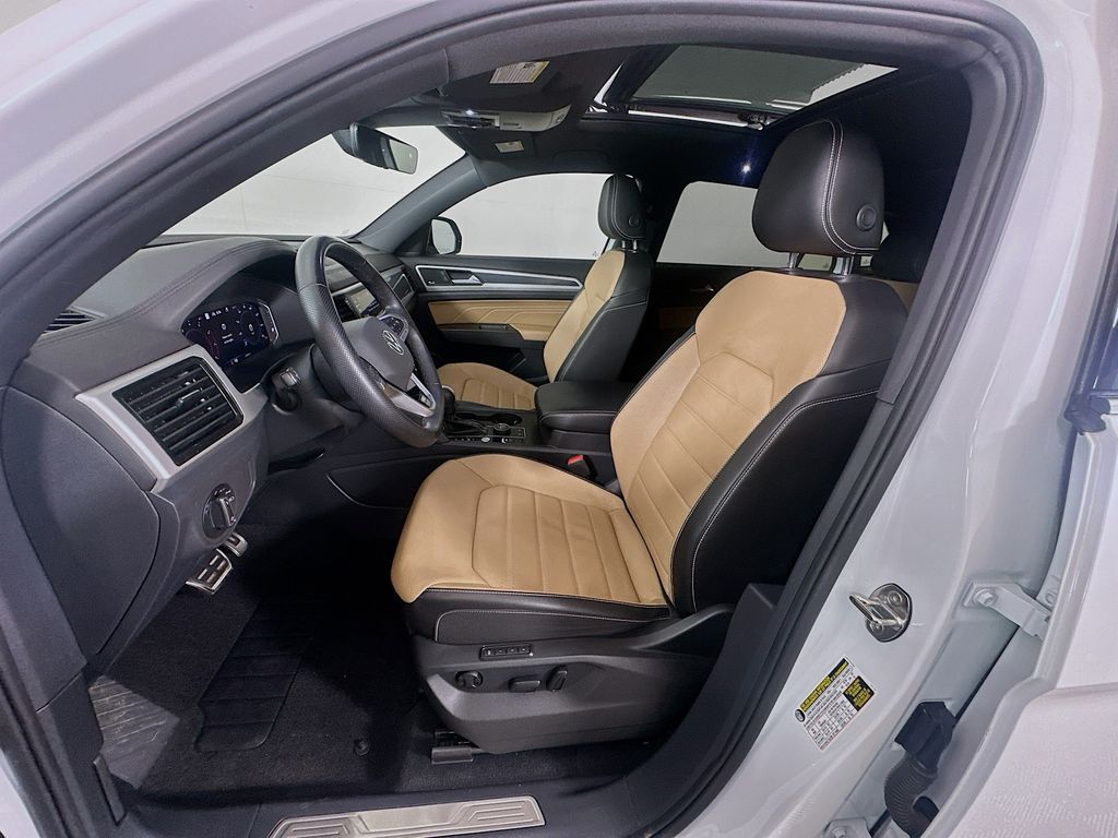 Thumbnail: 2022 Volkswagen Atlas - 20