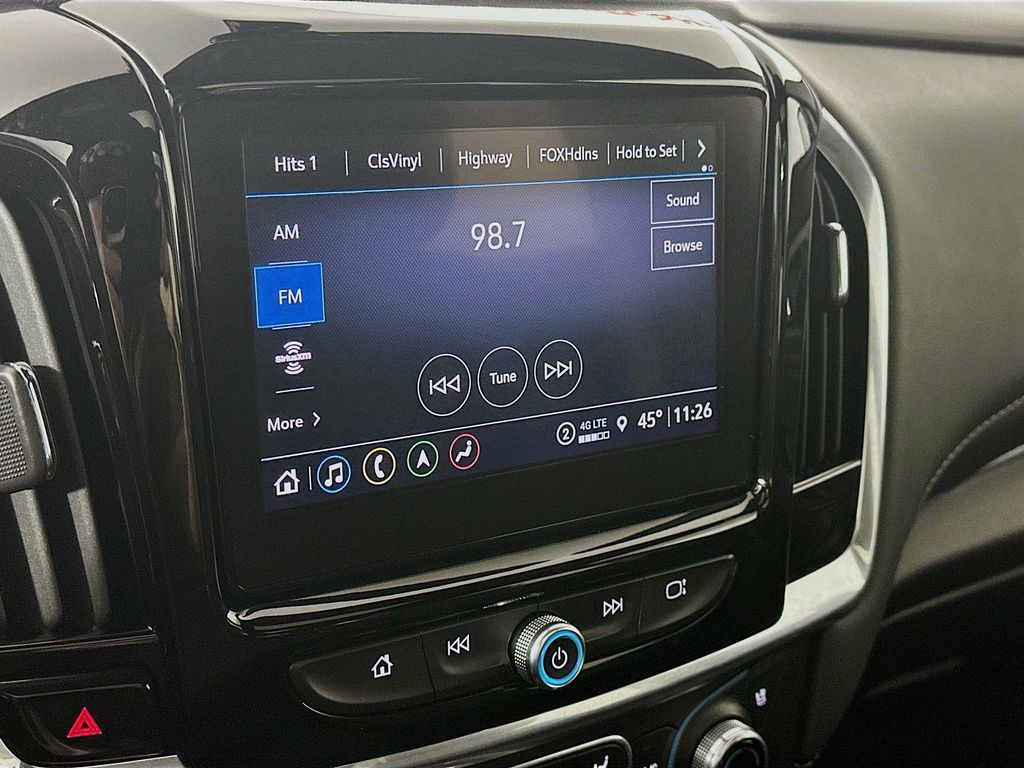 Used 2023 White Chevrolet Premier image 17