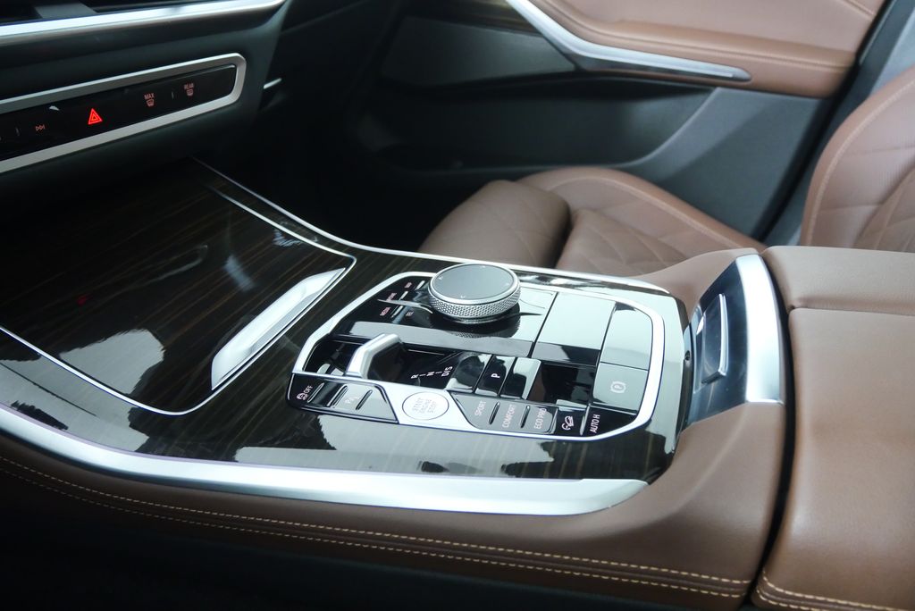 Thumbnail: 2024 BMW X5 - 28