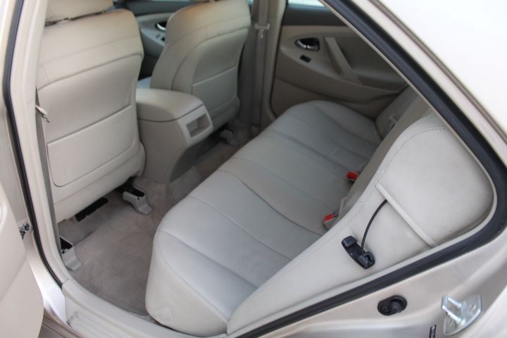 Used Car 2009 Toyota Camry  Le For Sale Under $10,000 In Georgetown, Texas