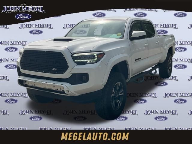 Super White 2017 Toyota Tacoma TRD Sport V6 Double Cab LB RWD Pickup Truck 4X2 6-Speed Automatic
