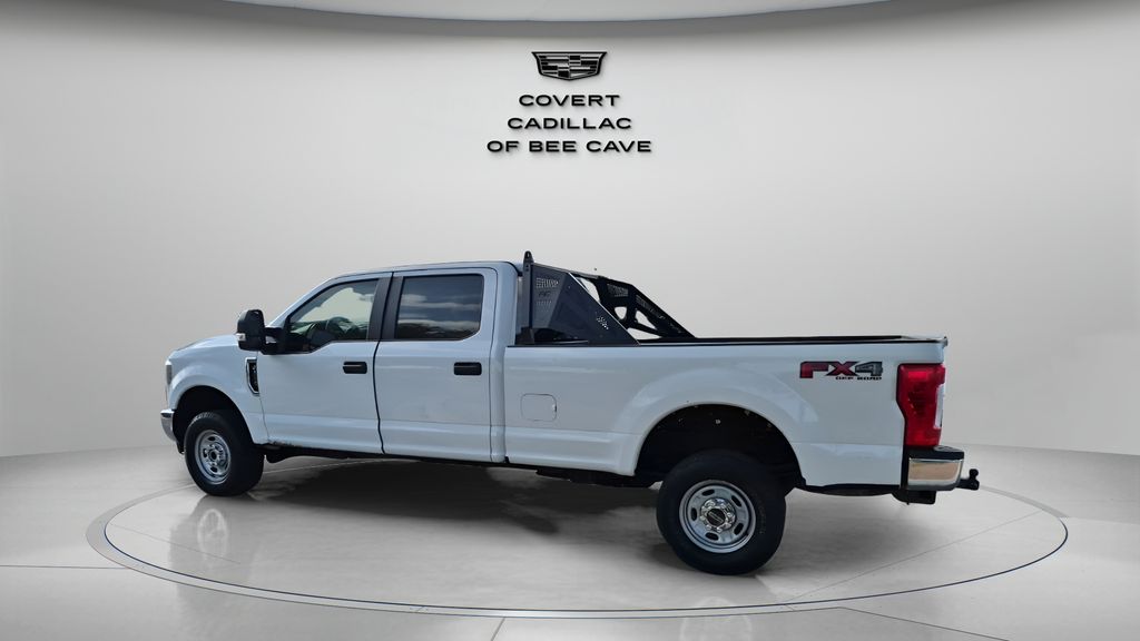 Used 2019 White Ford XL image 6