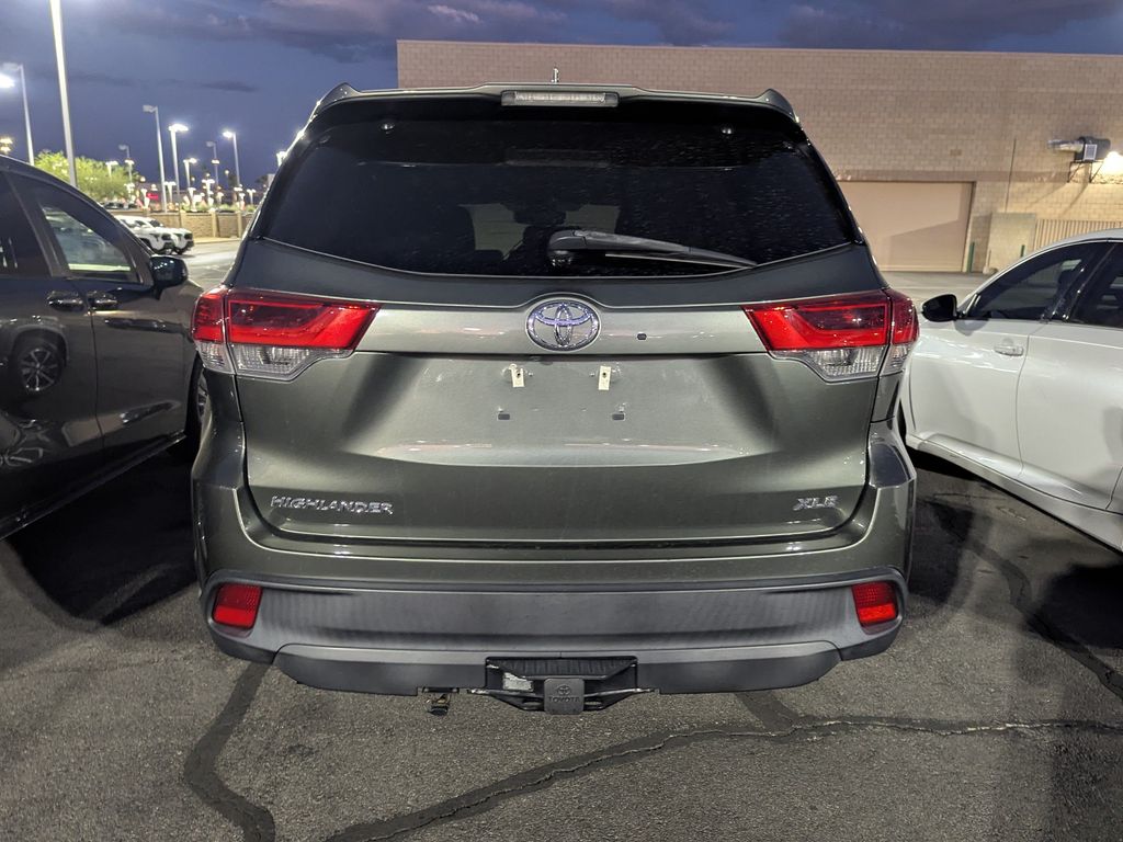 Used 2018 Toyota Highlander SUV