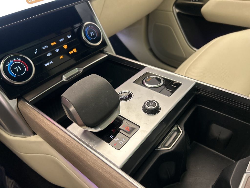 Thumbnail: 2023 Land Rover Range Rover - 19