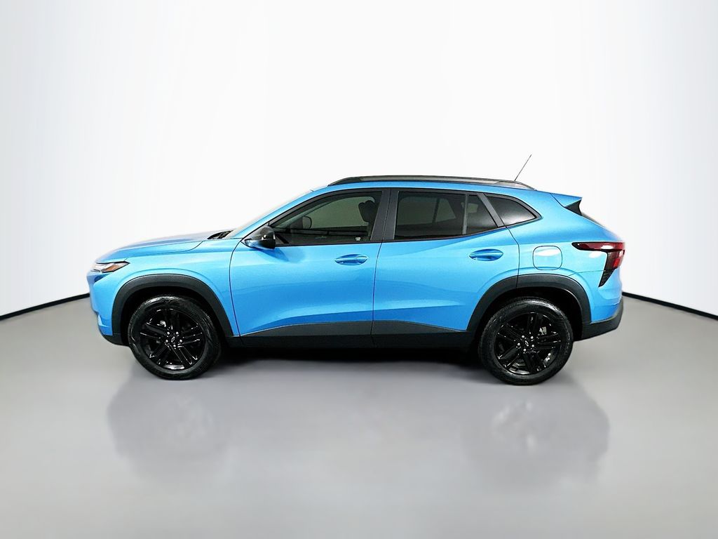 Thumbnail: 2025 Chevrolet Trax - 8