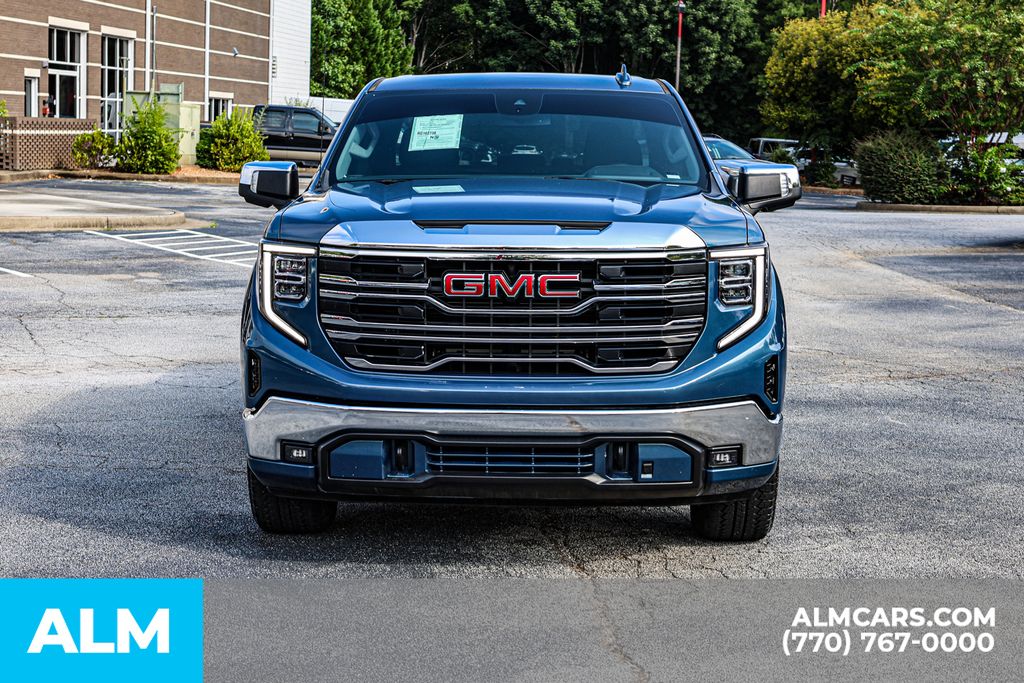 Used 2024 Blue GMC SLT image 10