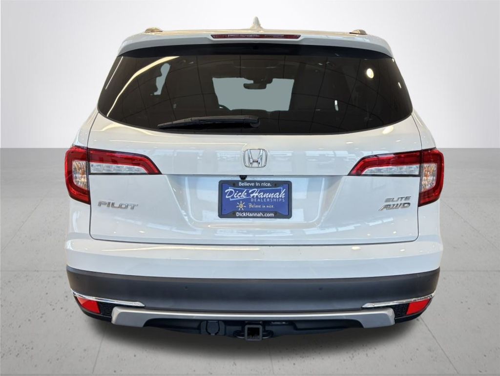 2022 Honda Pilot Elite