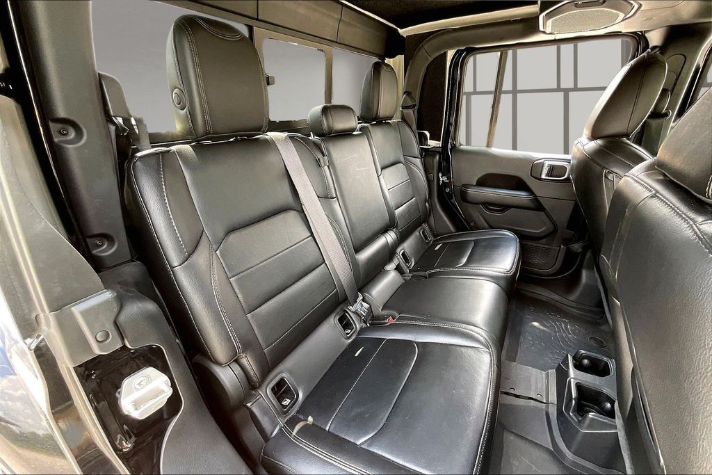 Used 2020 Jeep Gladiator Truck