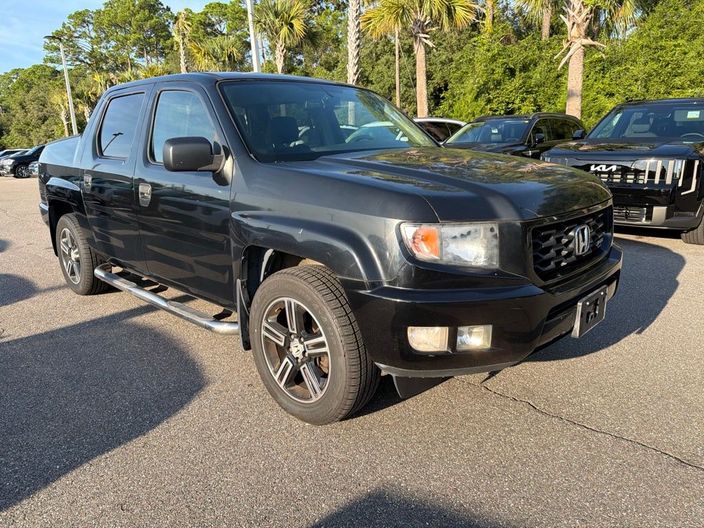  2014 Honda Ridgeline Pickup Truck Four-Wheel Drive 5-Speed Automatic