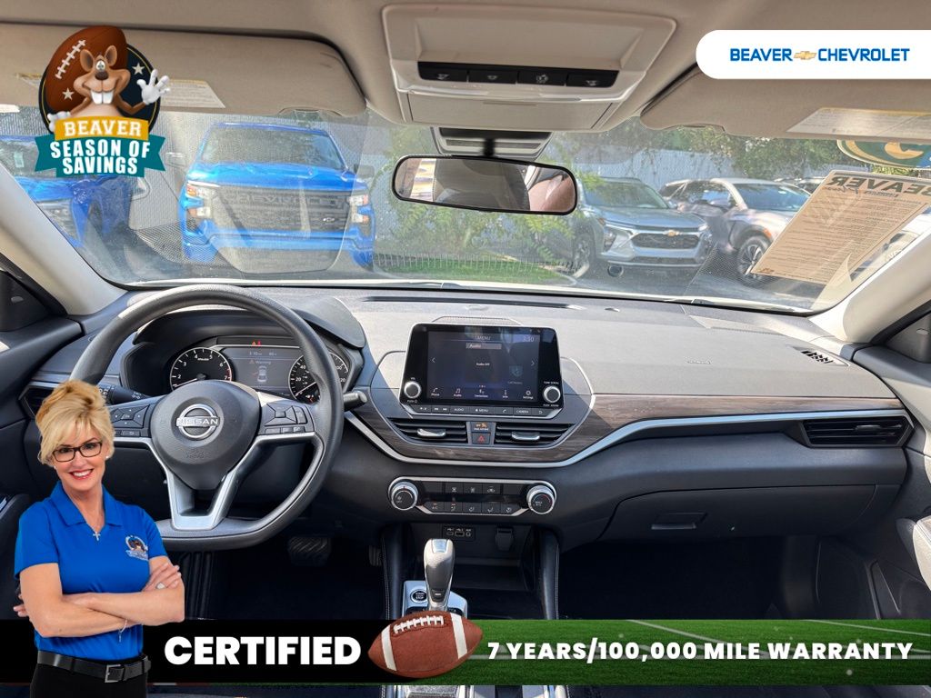 Used 2023 Nissan Altima Sedan