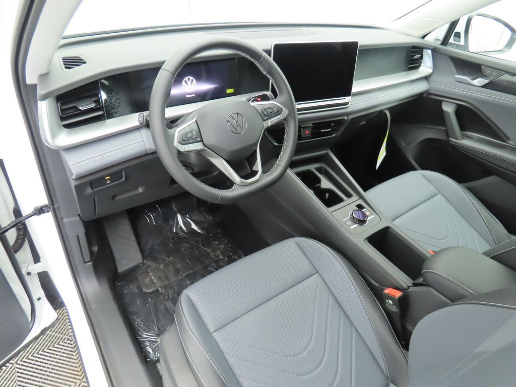 Thumbnail: 2026 Volkswagen Tiguan - 9