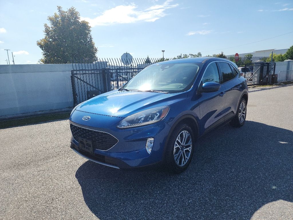 Blue 2022 Ford Escape SEL AWD SUV / Crossover All-Wheel Drive 8-Speed Automatic