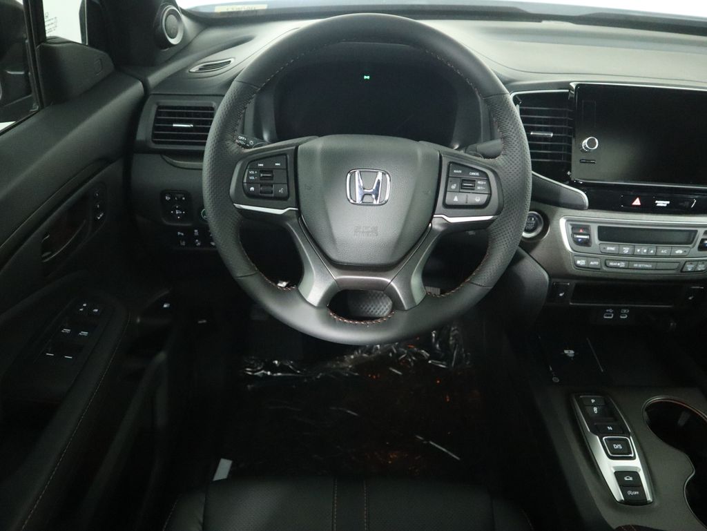 Thumbnail: 2026 Honda Ridgeline - 10