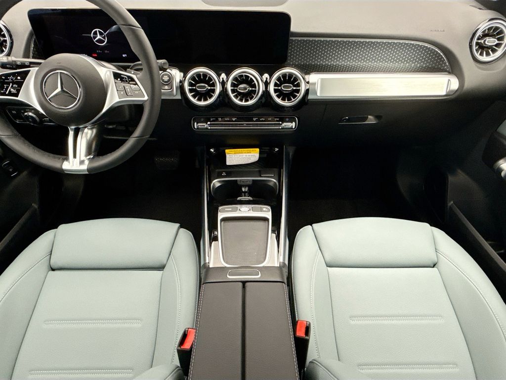 Thumbnail: 2026 Mercedes-Benz GLB - 13