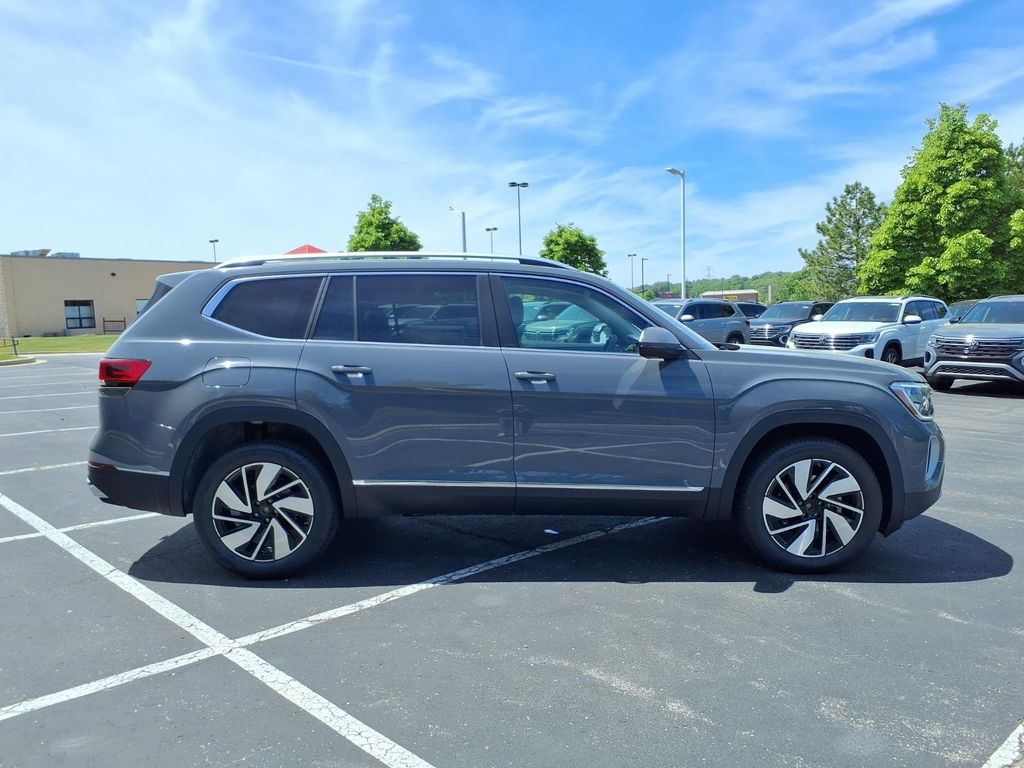 New 2026 Pure Gray Volkswagen 2.0T SEL image 3