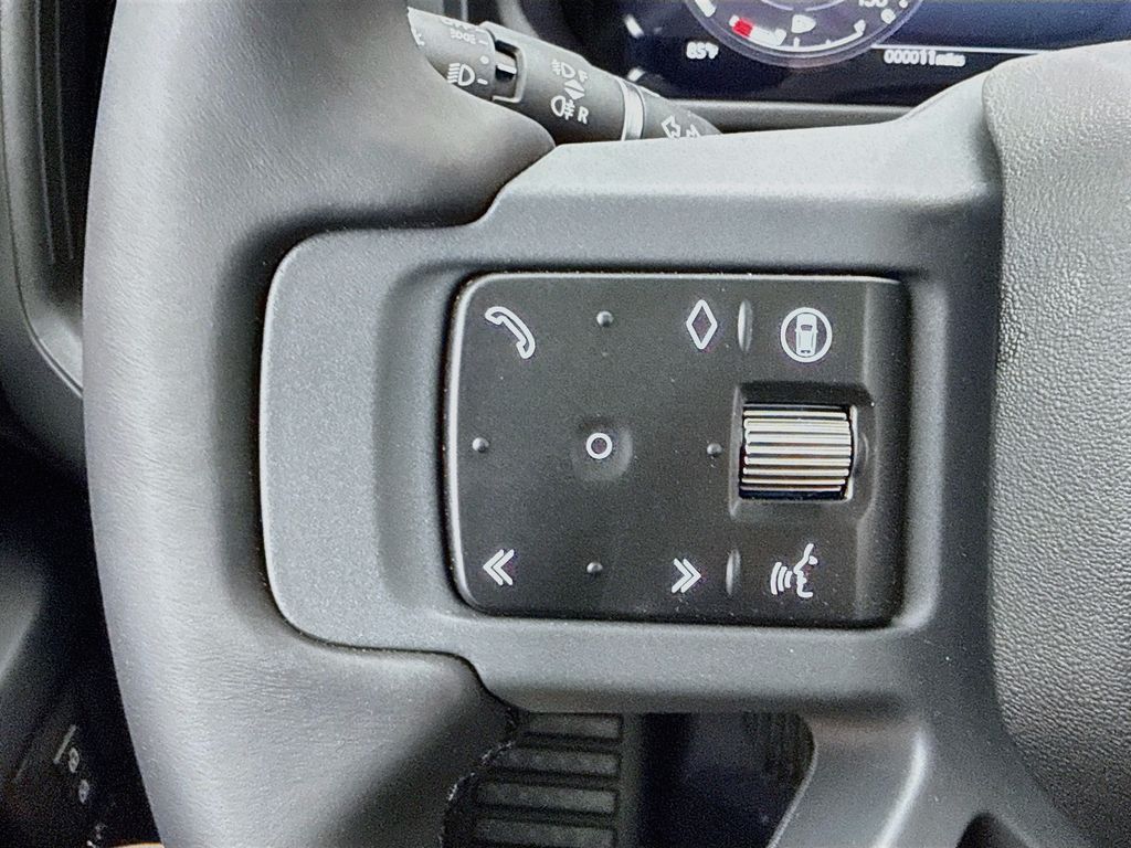 Thumbnail: 2026 Land Rover Defender - 11