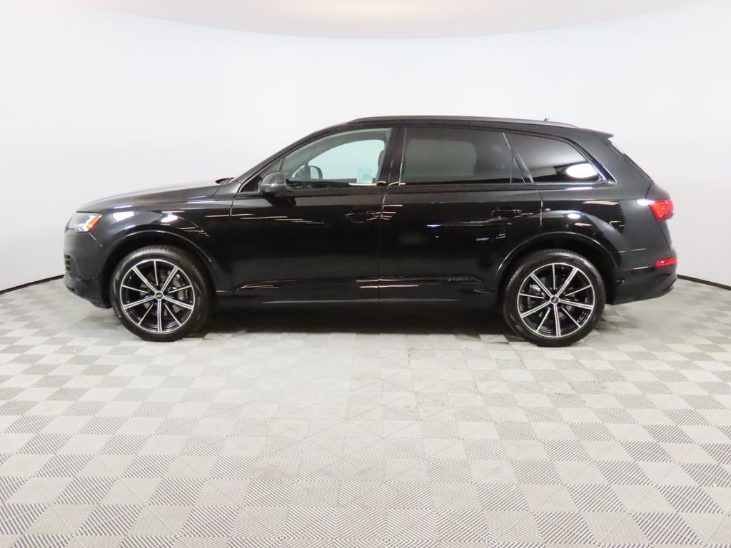 Thumbnail: 2023 Audi Q7 - 2