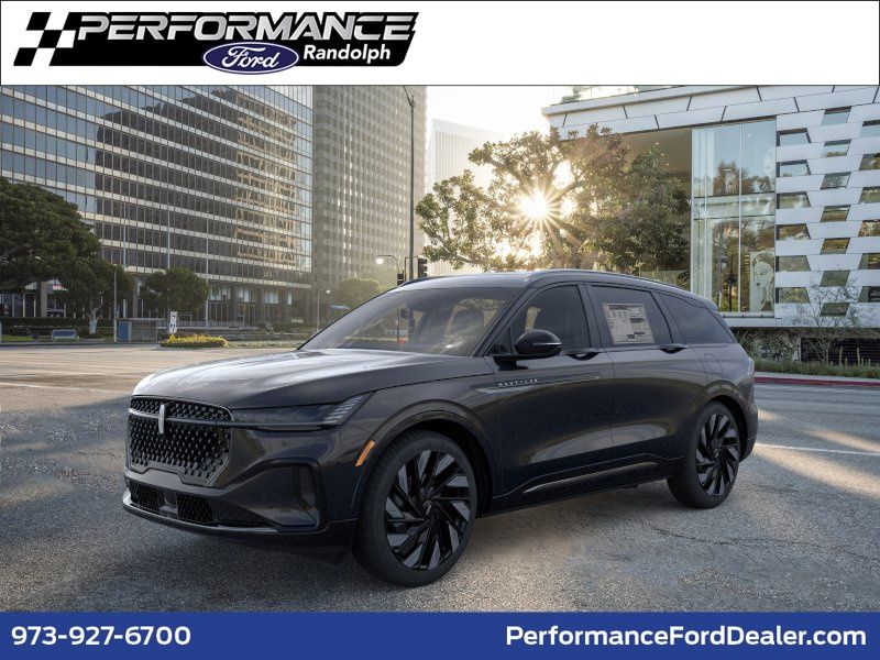 Infinite Black Metallic Clearcoat 2026 Lincoln Nautilus Reserve AWD SUV / Crossover All-Wheel Drive 8-Speed Automatic