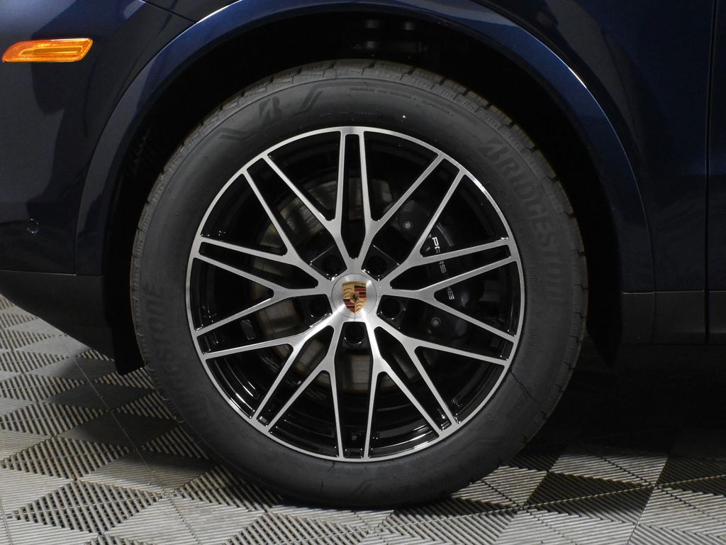 Thumbnail: 2026 Porsche  - 12