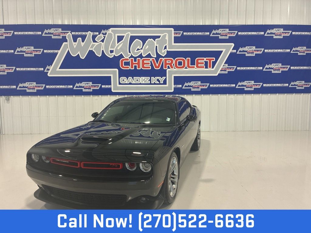 Pitch Black Clearcoat 2020 Dodge Challenger R/T RWD Coupe Rear-Wheel Drive 8-Speed Automatic
