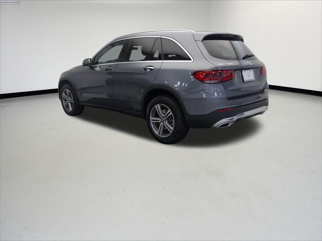 Thumbnail: 2021 Mercedes-Benz GLC - 3