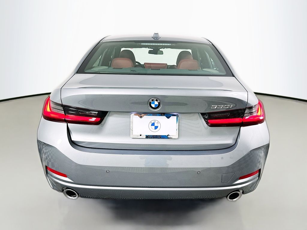 Thumbnail: 2026 BMW 3 Series - 6