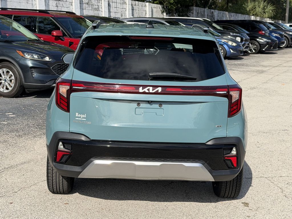 used 2024 Kia Seltos car, priced at $23,692