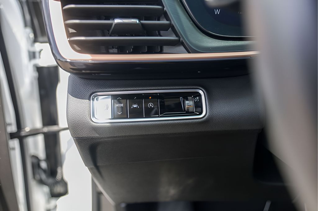 Used Car 2025 Buick Envision  Sport Touring For Sale Under $35,000 In Austin, Texas