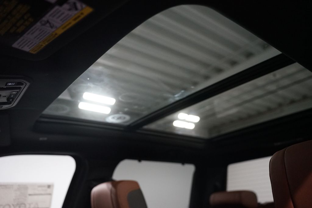 Thumbnail: 2026 Toyota Tundra - 32