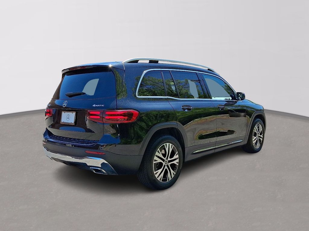 Thumbnail: 2026 Mercedes-Benz GLB - 4