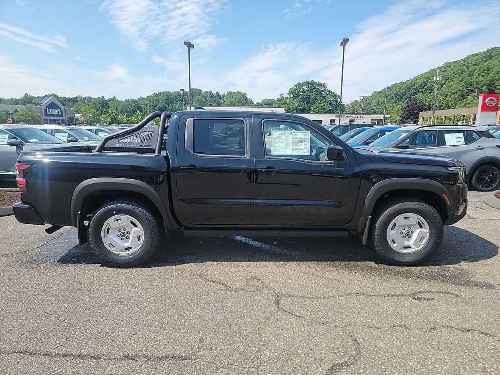 2024 Nissan Frontier SV 6