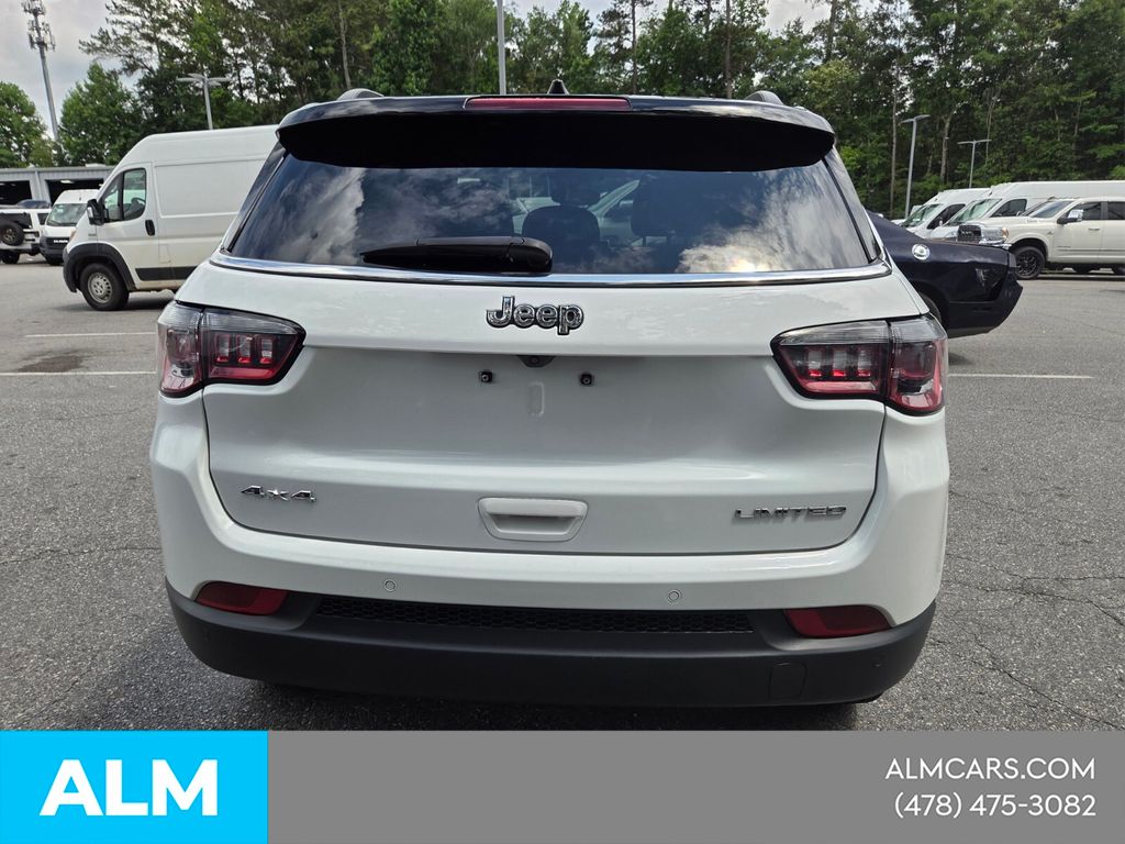 Used 2025 White Jeep Limited image 9