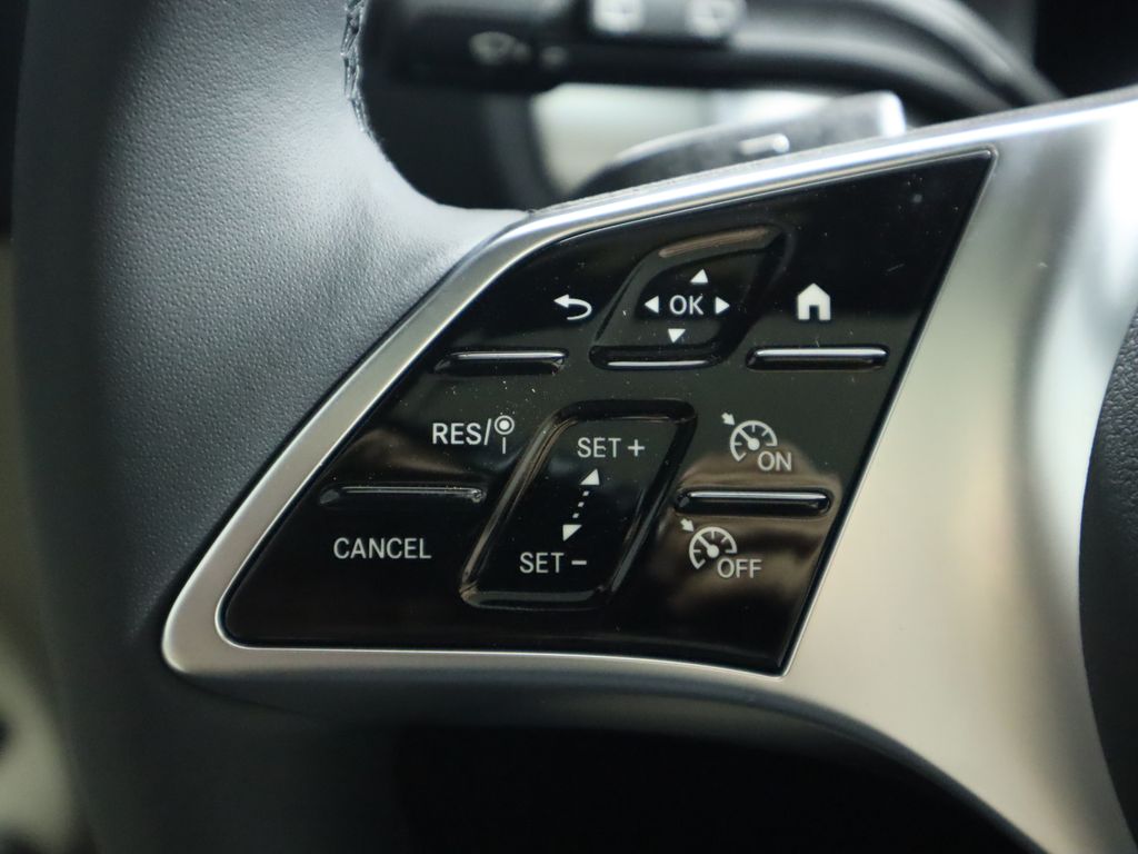2024 Mercedes-Benz EQB 250+ 12