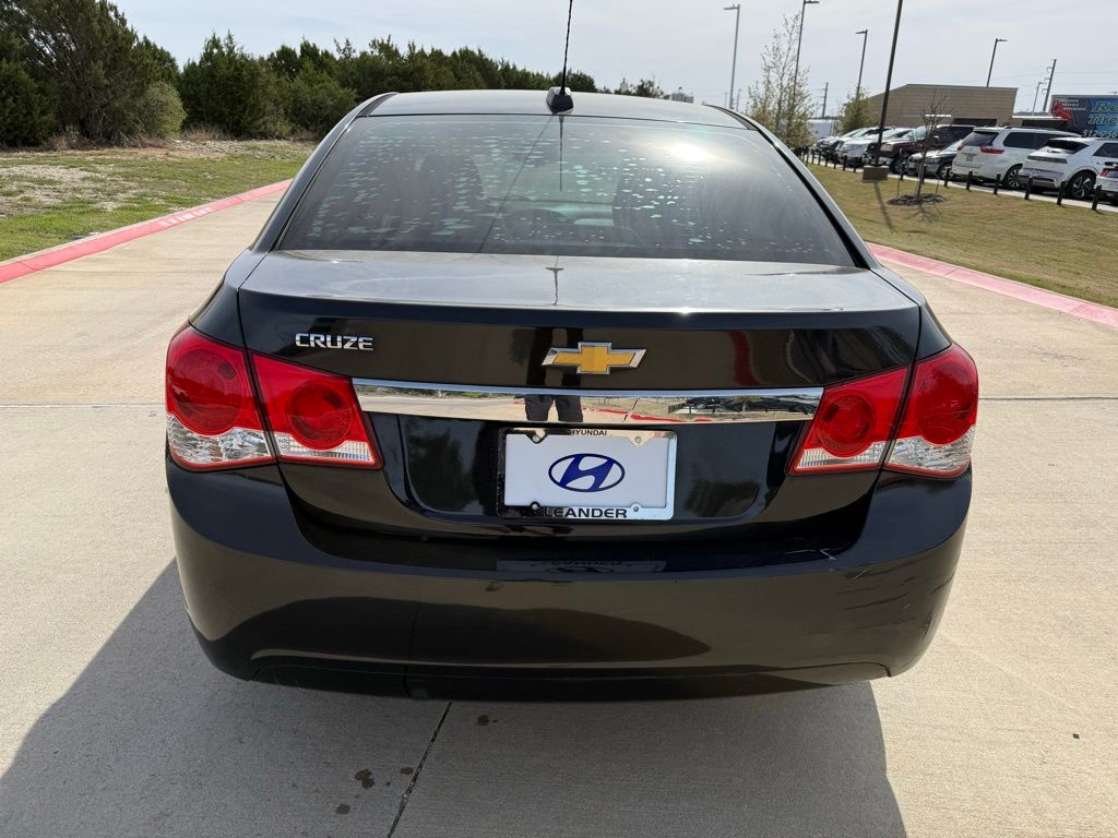 Thumbnail: 2016 Chevrolet Cruze - 6