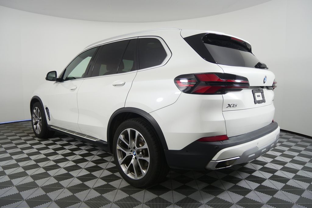 Thumbnail: 2024 BMW X5 - 5